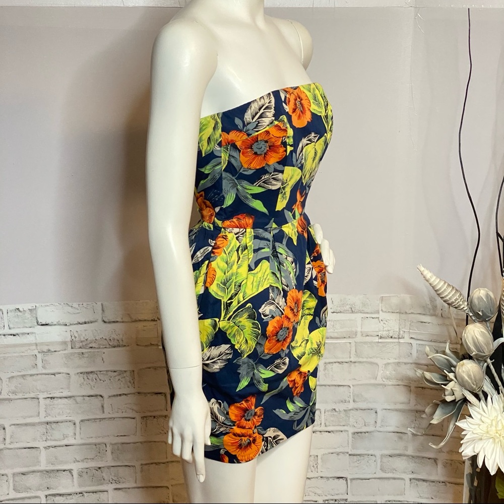 Floral French Connection Mini Dress **MINT CONDITION** - Picture 9 of 12